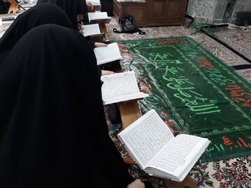 برگزاری حلقه‌های «جهاد تبیین» با حضور معتکفان جامعةالزهرا(س)