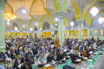 تصاویر / مراسم معنوی مراسم معنوی اعمال ام داوود در مسجد امام حسن عسکری(ع)