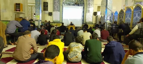 تصاویر/ برگزاری مراسم اعتکاف درآستان مقدس هلال بن علی (ع) آران و بیدگل