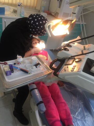 خدمات رسانی تیم دندانپزشکی به مناطق محروم شهرستان باشت