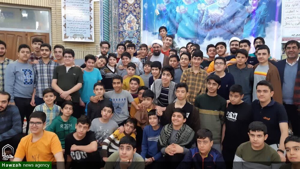حضور امام جمعه همدان در جمع دانشآموزان معتکف