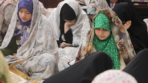 تصاویر/ پایان سه روز اعتکاف دانش آموزان دختر ارومیه