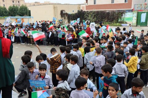 تصاویر/ جشن انقلاب در مدارس عالیشهر