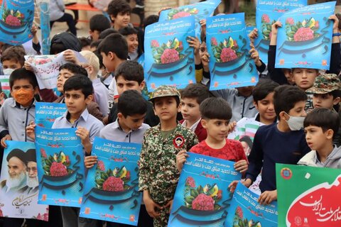 تصاویر/ جشن انقلاب در مدارس عالیشهر