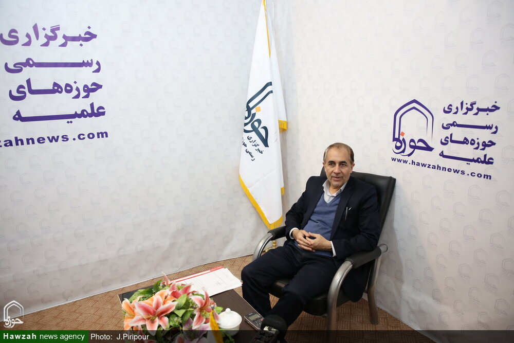 نقش مهم حوزه های علمیه در فرهنگسازی مصرف آب در کشور/ هیچ جای دنیا در دل کویر صنعت فولادسازی ایجاد نمیشود