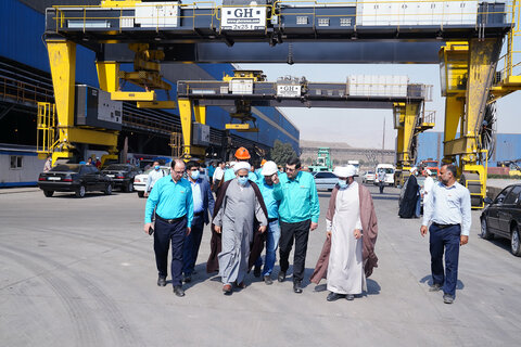 گزارش تصویری/ بازدید نماینده ولی فقیه در استان هرمزگان از شرکت فولاد کاوه جنوب کیش