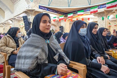تصاویر / همایش استانی دختران انقلاب از سوی دفتر نماینده ولی فقیه در استان قزوین