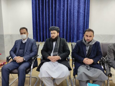 دیدار ریاست دانشگاه بدخشان افغانستان با نماینده ولی فقیه در استان لرستان