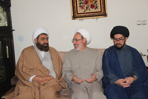 تصاویر / دیدار مدیر حوزه علمیه استان قزوین با روحانی مبارز سیاسی قبل از انقلاب اسلامی
