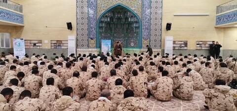 تصاویر/ همایش نکوداشت نماز در مدرسه مدینه العلم کاظمیه یزد
