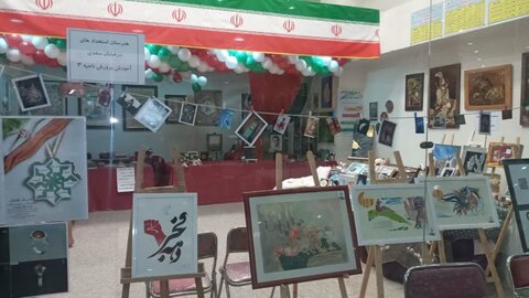 نمایشگاه «بانوان، کنشگران امید آفرین » در مشهد