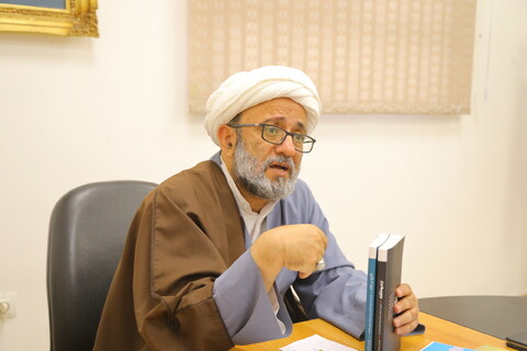 مصاحبه با حجت الاسلام پورامینی مدیر مرکز مطالعات و پاسخگویی به شبهات حوزه