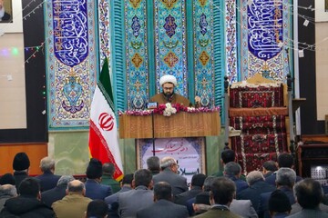 تصاویر/ اقامه نماز جمعه چهاربرج