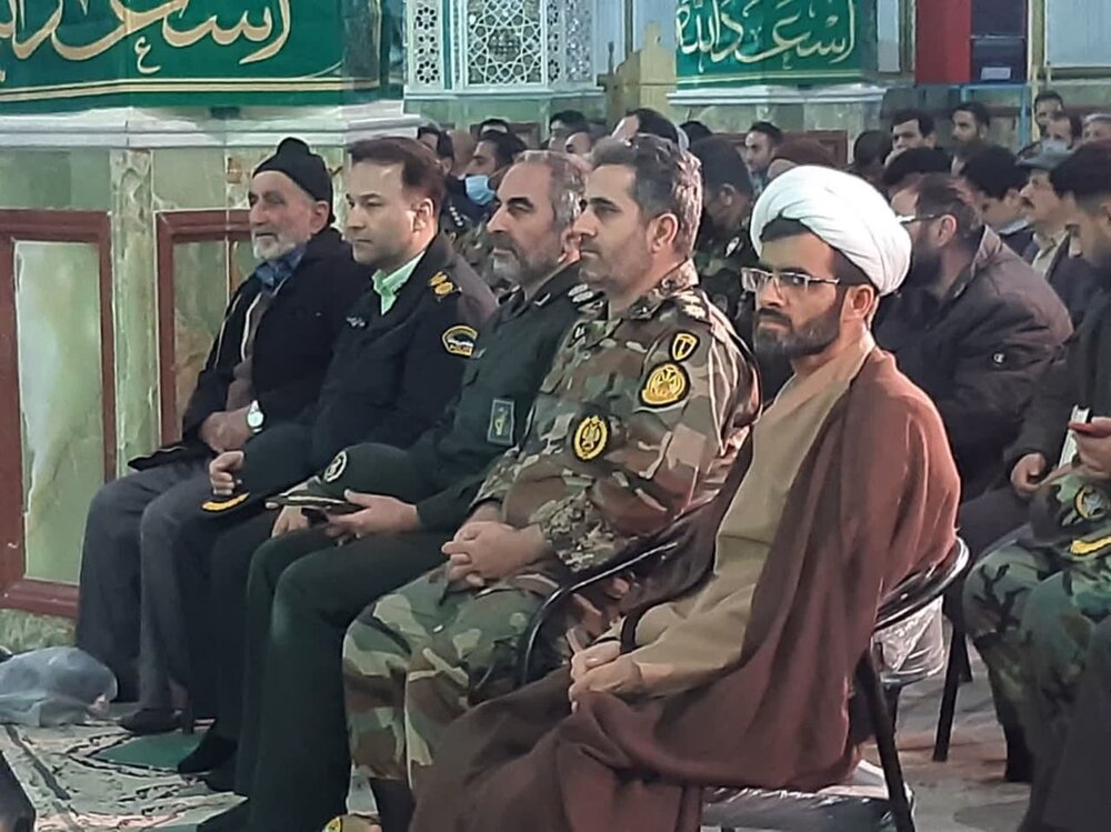 محفل انس با قرآن در آستان مقدس هلال بن علی (ع) آران وبیدگل برگزار شد+عکس