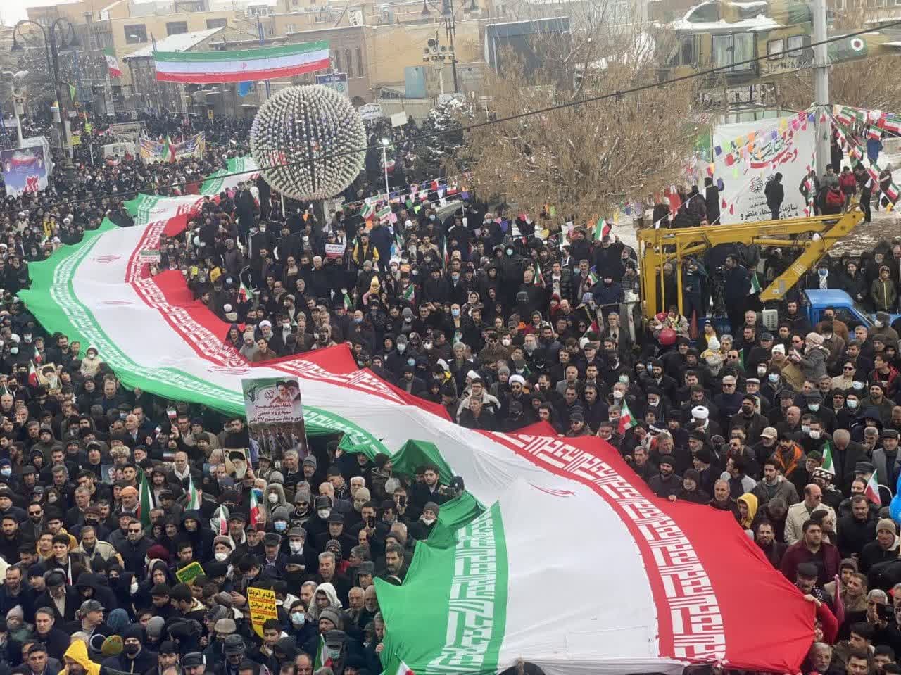 تصاویر/ راهپیمایی ۲۲ بهمن ۱۴۰۱ ارومیه - ۲