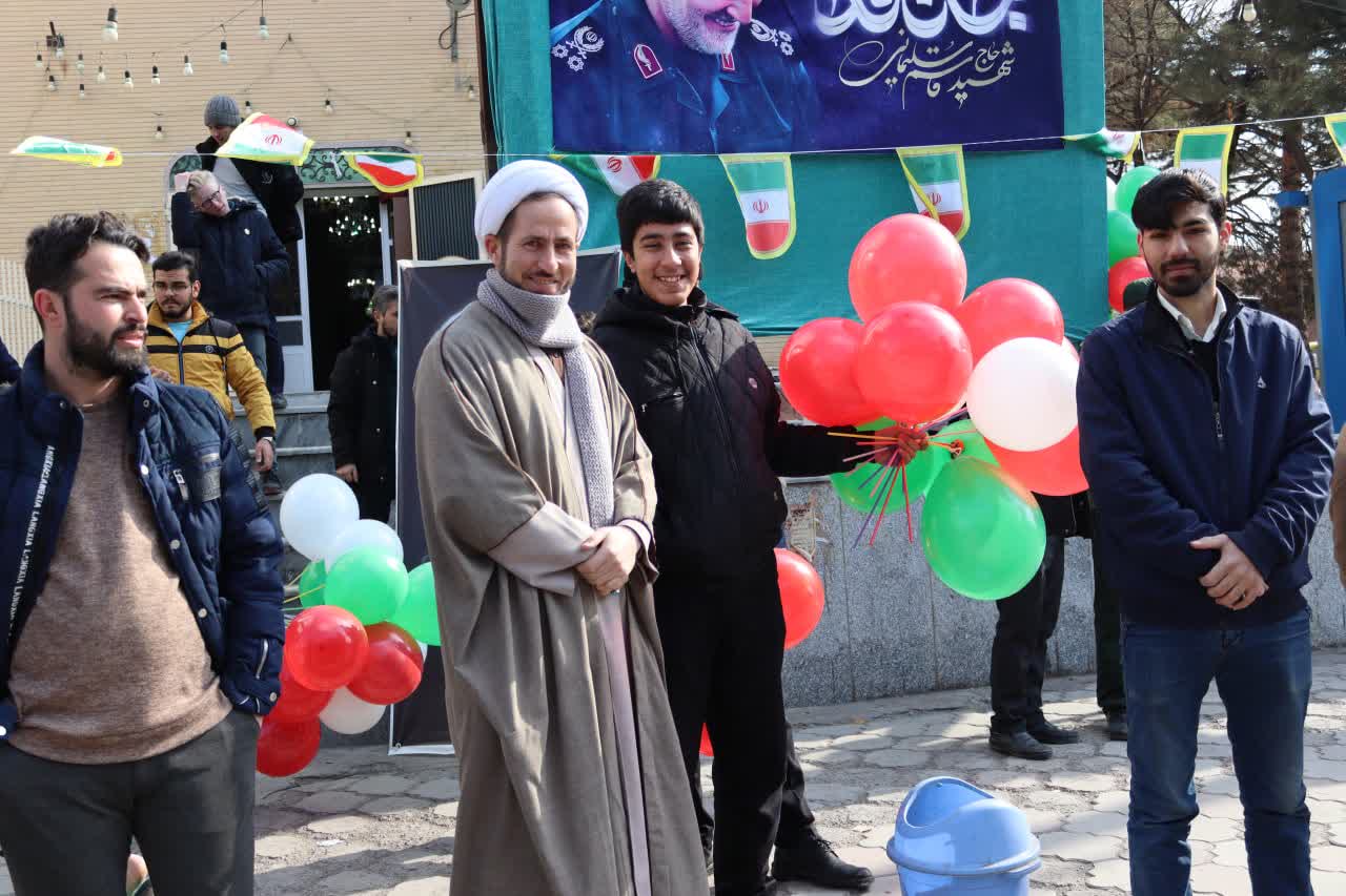 تصاویر/ راهپیمایی ۲۲ بهمن ۱۴۰۱ در شهرستان آذرشهر