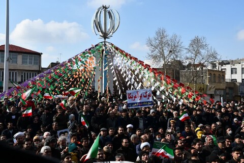 تصاویر/ راهپیمایی مردم خوی در 22 بهمن