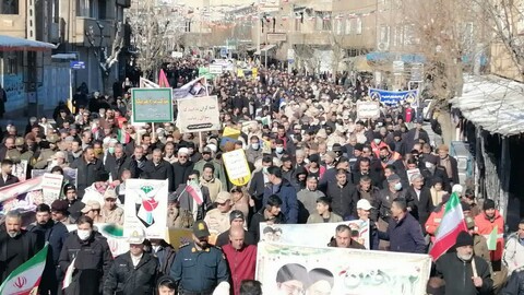 تصاویر/ راهپیمایی 22 بهمن در شهرستان سردشت