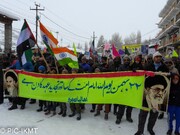 تصاویر/ شدید برف باری اور سردی کے باوجود کرگل میں بڑی شان و شوکت سے"یوم اللہ" منایا گیا