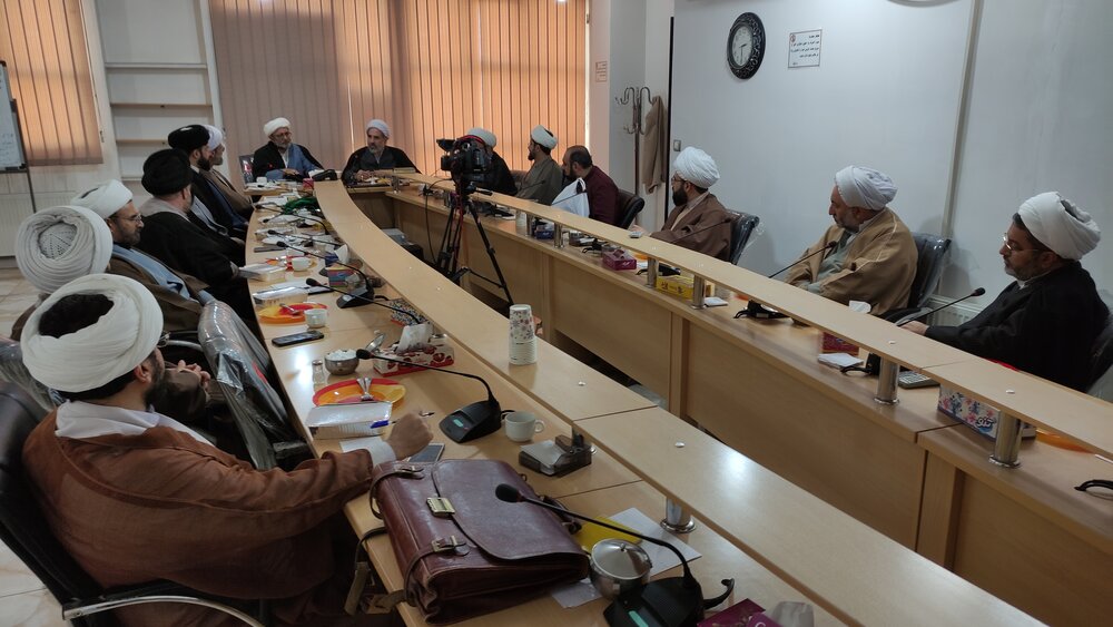 ۳۰۰ فارغ التحصیل از مؤسسه آموزشی پژوهشی مذاهب اسلامی/تشکیل پاسخکده های دینی در ده مرکز استانی