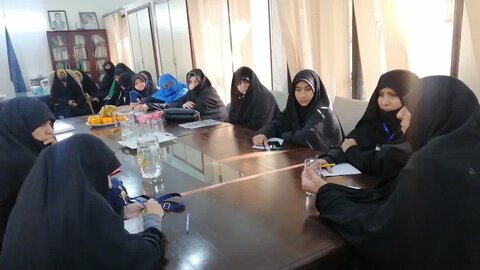 دیدار خانم برقعی با مدیران مدارس پاکستان