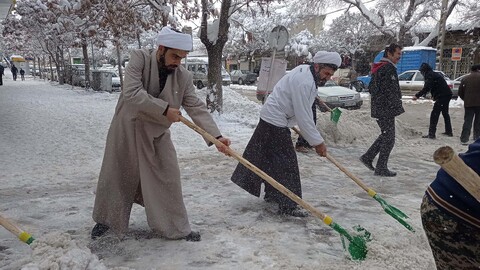 برف روبی طلاب همدانی