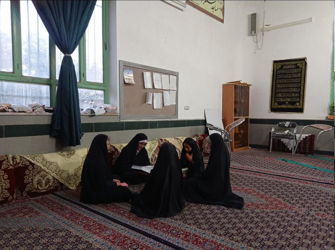 حس خوب زندگی با مردم روستا / تار و پودهایی که به عشق اباعبدالله(ع) گره میخورند