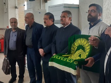 اعزام بیش از ۱۰۰ بیمار خاص کاشانی به مشهدالرضا + عکس