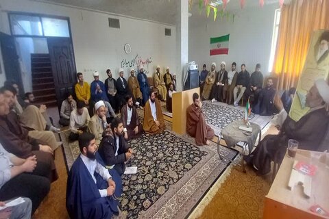 تصاویر/ برگزاری کارگاه تلبس در حوزه علمیه کرمانشاه