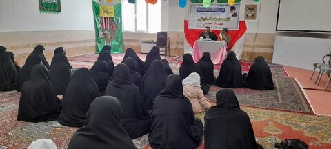 نشست ارائه راهکارهای کارآفرینی ویژه خواهران طلبه نورآبادی