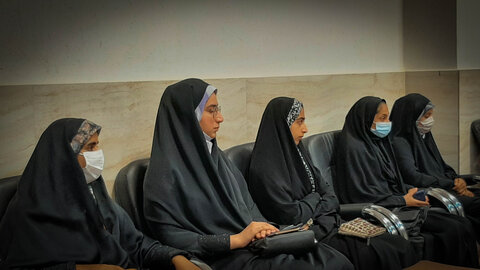 تصاویر / دوره تشکیلاتی تقریبی دانشجویان دانشگاه مذاهب در شهرستان قشم برگزار شد