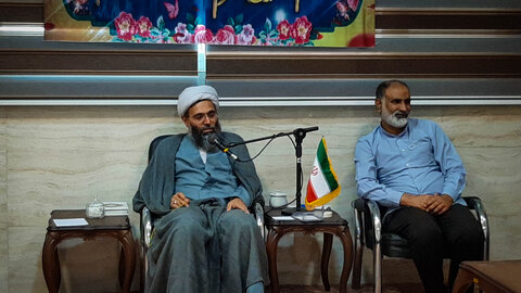 تصاویر / دوره تشکیلاتی تقریبی دانشجویان دانشگاه مذاهب در شهرستان قشم برگزار شد