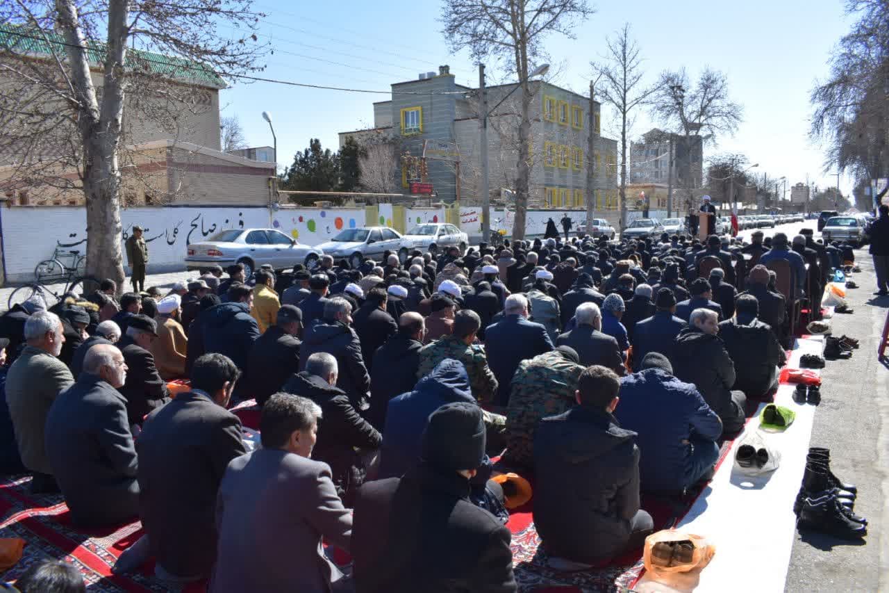 تصاویر/ اقامه نماز جمعه شهرستان خوی