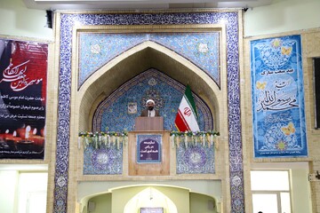 باید بر بصیرت و استقامت مردم ایران آفرین بگویم / هر مسئولی موجب ضعف آموزه‌های الهی شود، عمل او غیر انقلابی است