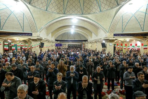 تصاویر / نماز جمعه قزوین از نگاه دوربین