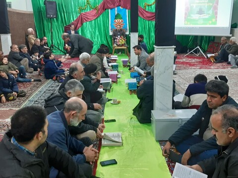 تصاویر/  برگزاری محفل انس با قرآن در دشت انقلاب کاشان