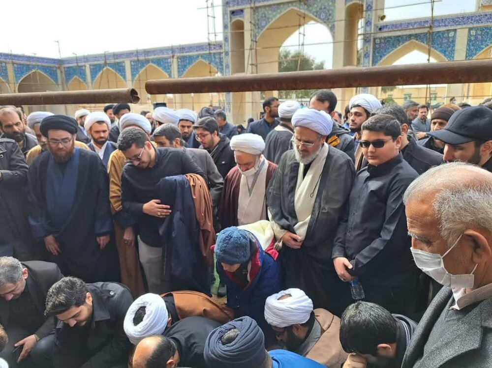 مراسم تشییع پیکر حجتالاسلام مدرسی مصلا مراسم تشییع پیکر حجتالاسلام مدرسی مصلا