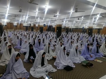 بازدید مدیر جامعةالزهرا(س) از مدرسه ام الکتاب خواهران پاکستان