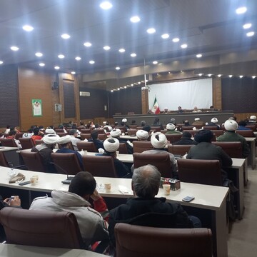 تصاویر/ جلسه طلاب و روحانیون جهادی با معاون امنیتی سیاسی استانداری استان آذربایجان غربی