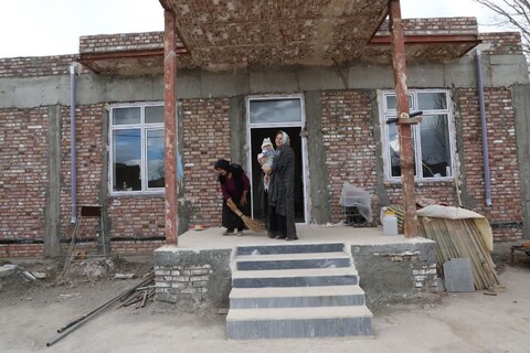 تصاویر/ بازدید استاندار آذربایجان‌غربی از ساخت و ساز مناطق زلزله زده