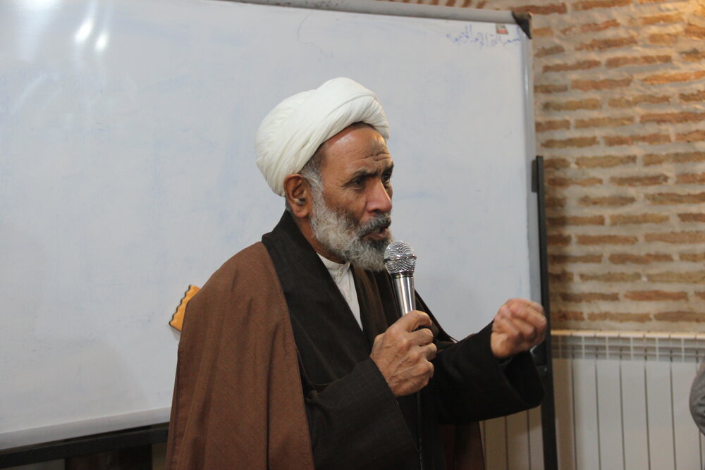 برگزاری دوره های آموزشی ویژه خانواده های طلاب مدارس علمیه قزوین