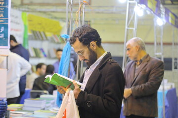 کتاب؛ رسانه‌ی نخبگانی