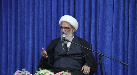 دیدار مجمع ملبسین حوزه علمیه امام خمینی(ره) بوشهر با نماینده ولی فقیه