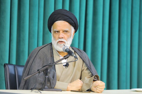 تصاویر/نشست علمی باموضوع"سنجش محتوایی حدیث،چرایی وچگونگی"درموسسه امام هادی«ع»