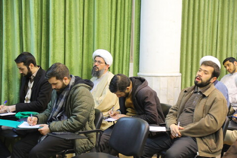 تصاویر/نشست علمی باموضوع"سنجش محتوایی حدیث،چرایی وچگونگی"درموسسه امام هادی«ع»