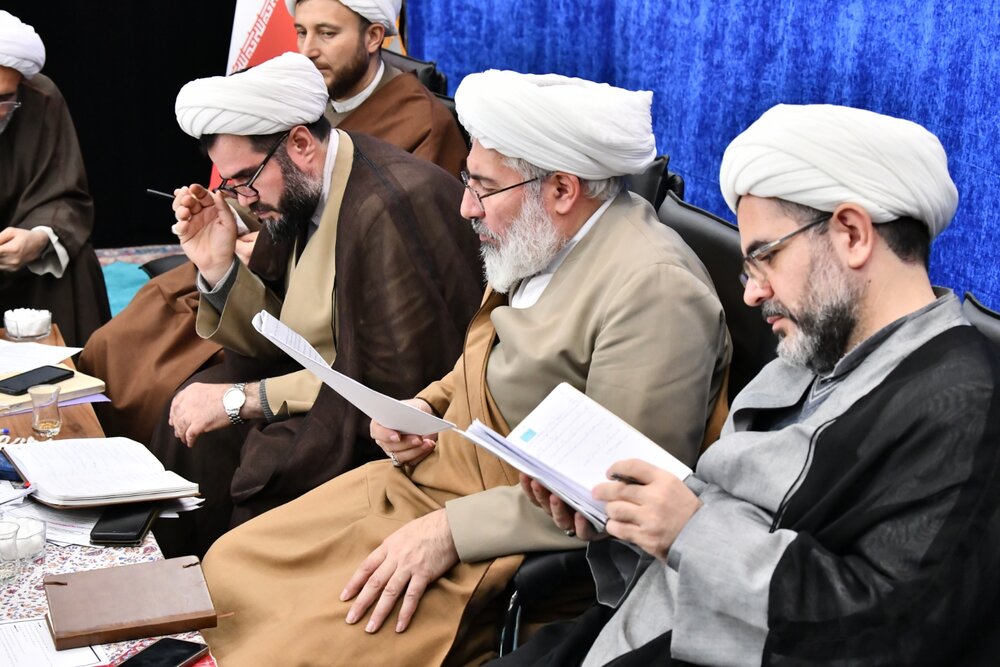 اجلاسیه مدیران مدارس و معاونان مدیریت حوزه آذربایجان غربی آغاز شد