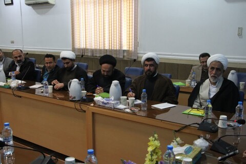 نشست مدیران و کارکنان مراکز خدمات حوزه های علمیه منطقه جنوب کشور در بوشهر