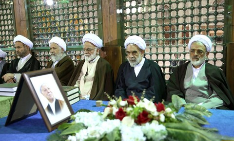 تصاویر/ تجدید میثاق اعضای مجلس خبرگان رهبری با آرمان‌های امام خمینی(ره)