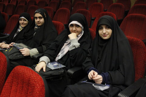 تصاویر / اختتامیه رویداد تشکیلاتی دختران حاج قاسم در قزوین -عکس حسین حاجی عزیزخانی