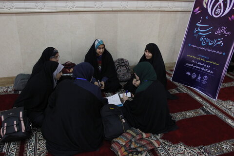تصاویر / اختتامیه رویداد تشکیلاتی دختران حاج قاسم در قزوین -عکس حسین حاجی عزیزخانی